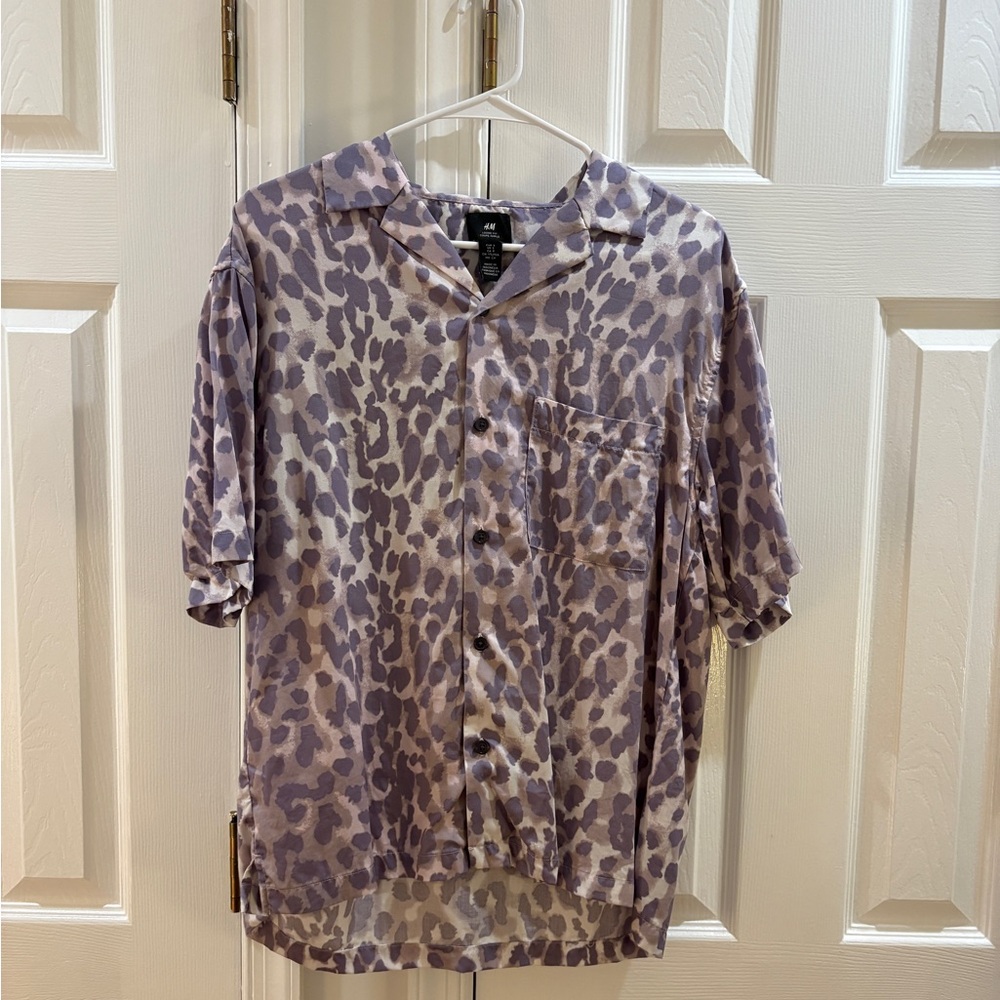 Purple leopard shirt